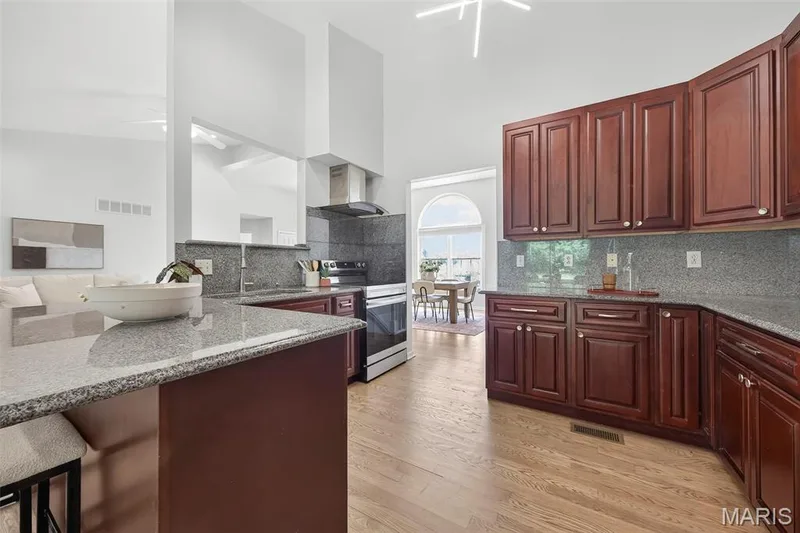129 Fleur De Lis Drive, Wentzville, MO 63385 — listing photo 23 of 67