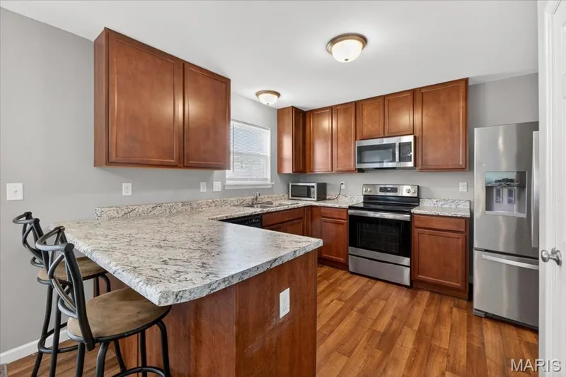 618 Palisades Drive, St Charles, MO 63301 — listing photo 10 of 27