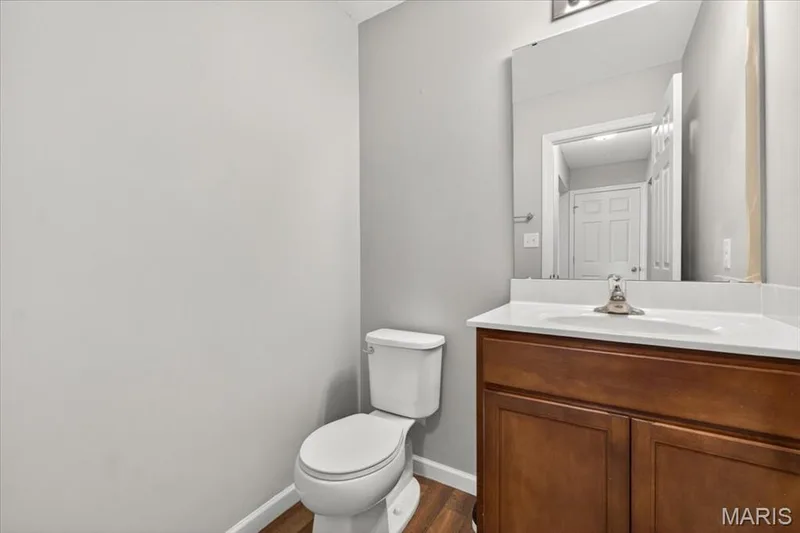 618 Palisades Drive, St Charles, MO 63301 — listing photo 12 of 27