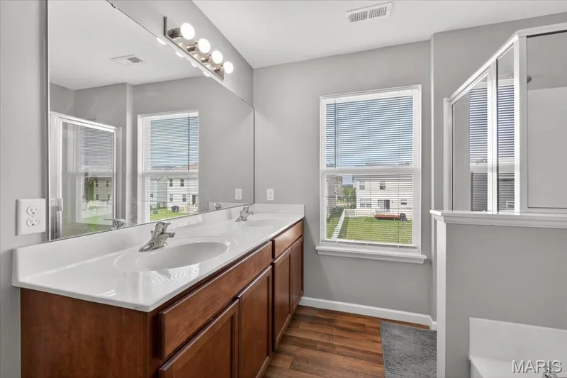 618 Palisades Drive, St Charles, MO 63301 — listing photo 17 of 27