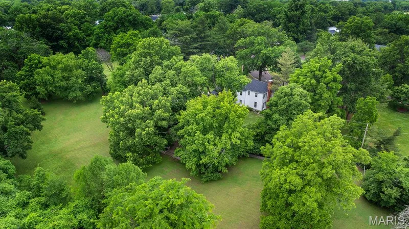 3 E Weldon Springs Heights Drive, St Charles, MO 63304 — listing photo 6 of 69