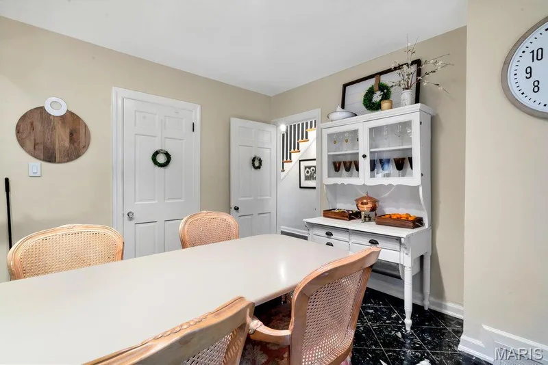 3 E Weldon Springs Heights Drive, St Charles, MO 63304 — listing photo 15 of 69