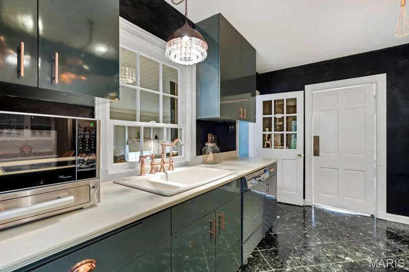 3 E Weldon Springs Heights Drive, St Charles, MO 63304 — listing photo 18 of 69