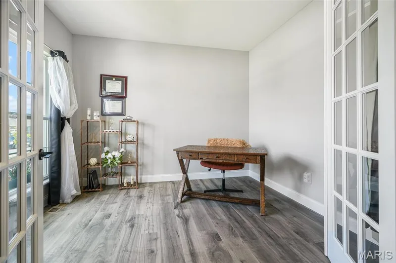 228 Wayfair Landing, St Charles, MO 63301 — listing photo 8 of 62