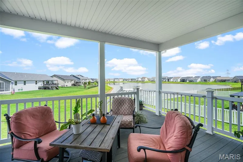 228 Wayfair Landing, St Charles, MO 63301 — listing photo 16 of 62