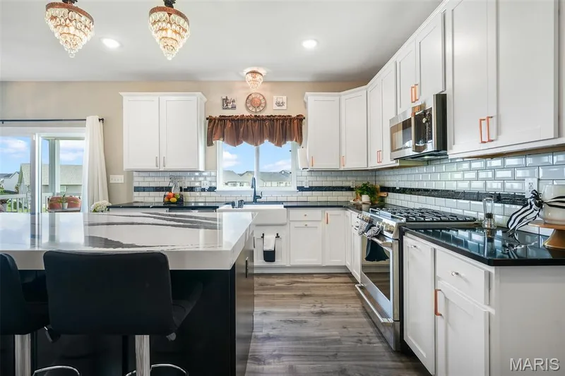 228 Wayfair Landing, St Charles, MO 63301 — listing photo 21 of 62
