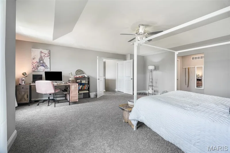 228 Wayfair Landing, St Charles, MO 63301 — listing photo 30 of 62