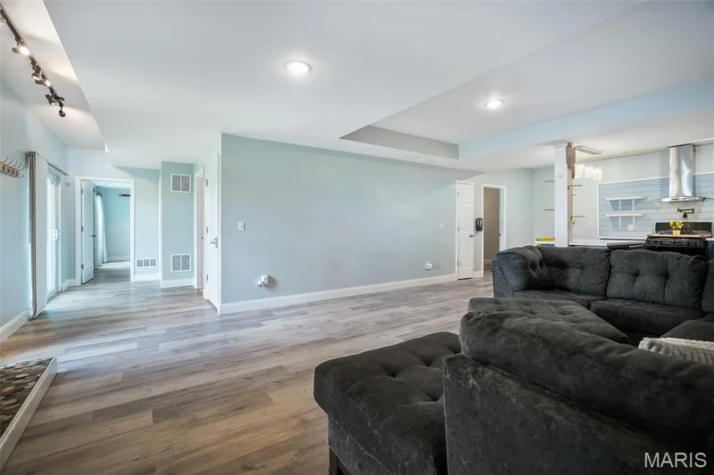 228 Wayfair Landing, St Charles, MO 63301 — listing photo 44 of 62
