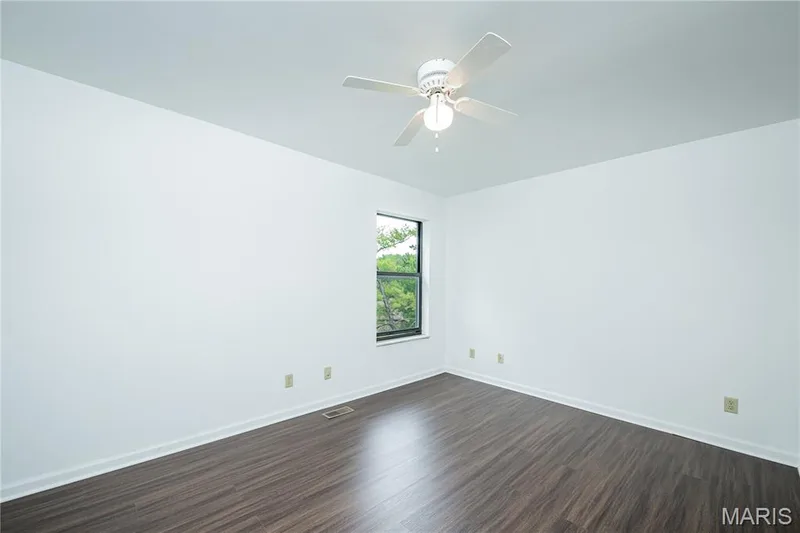 15619 Quail Meadows Drive #D, Chesterfield, MO 63017 — listing photo 15 of 29