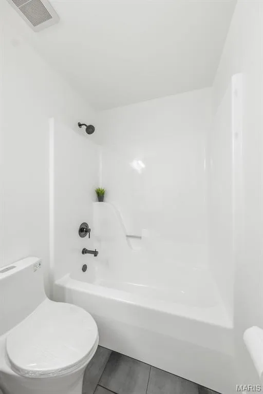 655 Old Riverwoods Lane, Chesterfield, MO 63017 — listing photo 36 of 58