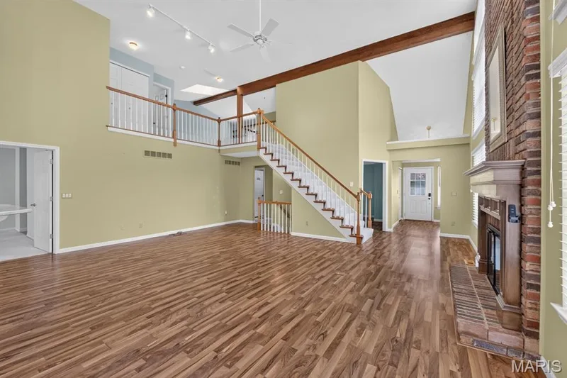 15819 Kersten Ridge Court, Chesterfield, MO 63017 — listing photo 15 of 56