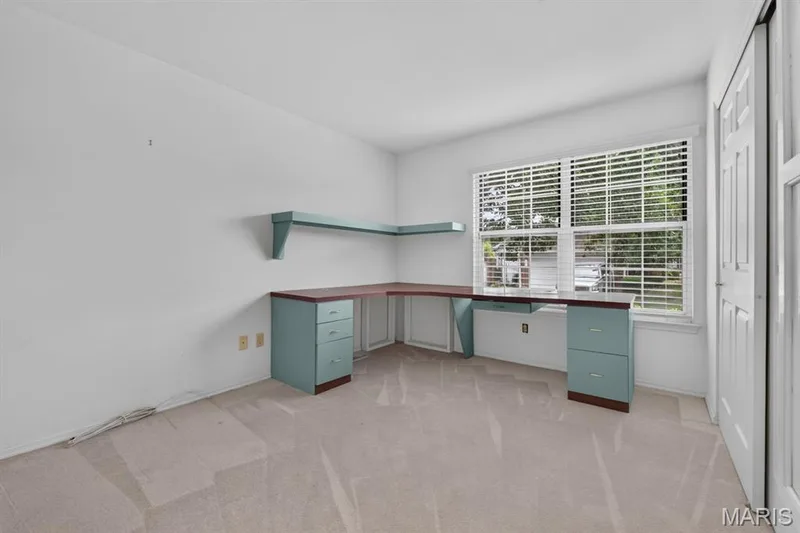 15819 Kersten Ridge Court, Chesterfield, MO 63017 — listing photo 30 of 56