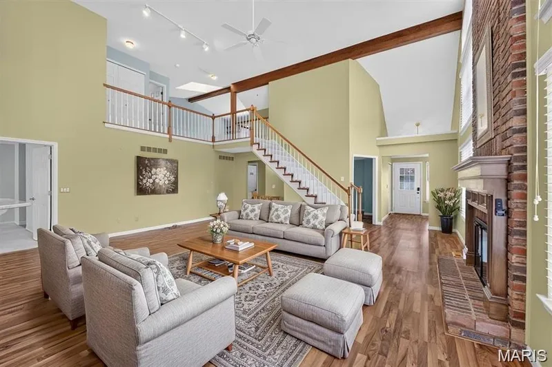15819 Kersten Ridge Court, Chesterfield, MO 63017 — listing photo 14 of 56
