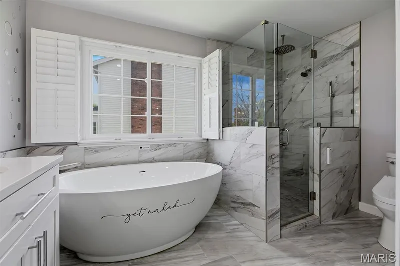 2400 Clayborn Drive, Chesterfield, MO 63017 — listing photo 21 of 43