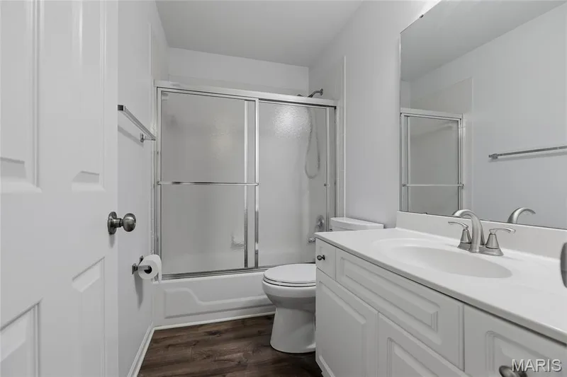 2400 Clayborn Drive, Chesterfield, MO 63017 — listing photo 29 of 43