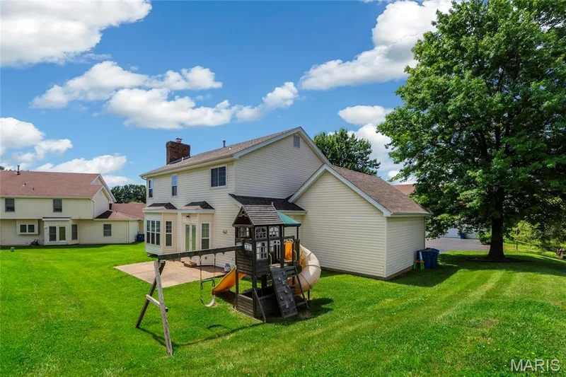 2400 Clayborn Drive, Chesterfield, MO 63017 — listing photo 34 of 43