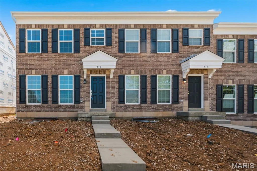 316 Fall Harvest Parkway, Wentzville, MO 63385 — listing photo 1 of 34