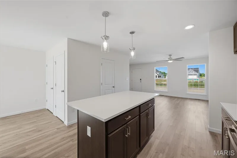316 Fall Harvest Parkway, Wentzville, MO 63385 — listing photo 11 of 34
