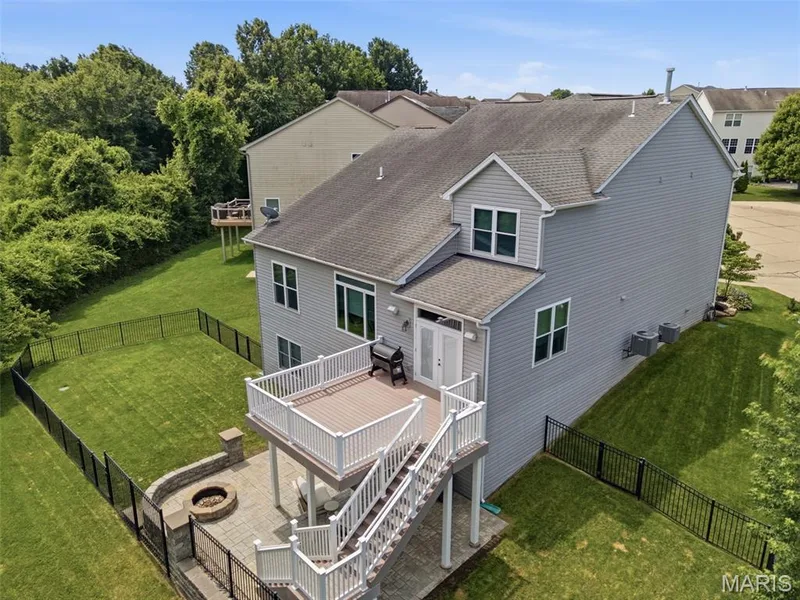 327 Madeira Court, St Peters, MO 63376 — listing photo 24 of 26