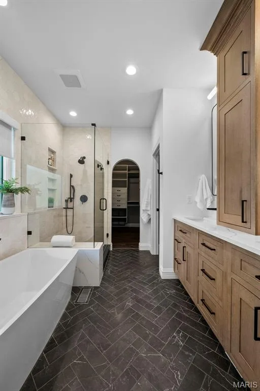 327 Madeira Court, St Peters, MO 63376 — listing photo 28 of 94