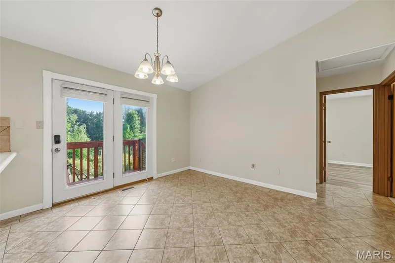 201 Clearwood Court, St Peters, MO 63376 — listing photo 11 of 55