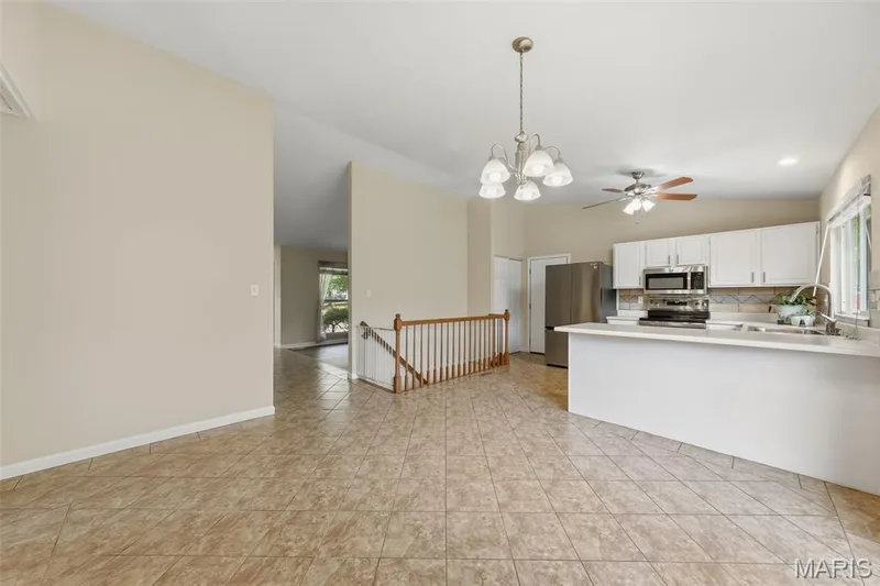 201 Clearwood Court, St Peters, MO 63376 — listing photo 12 of 55