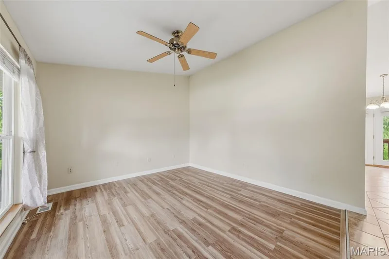 201 Clearwood Court, St Peters, MO 63376 — listing photo 17 of 55
