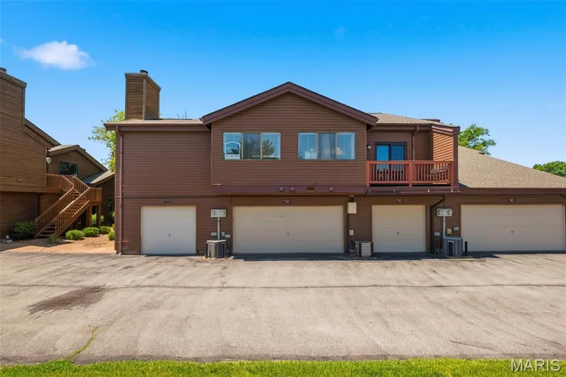 704 Hemingway Lane #E, Weldon Spring, MO 63304 — listing photo 36 of 66