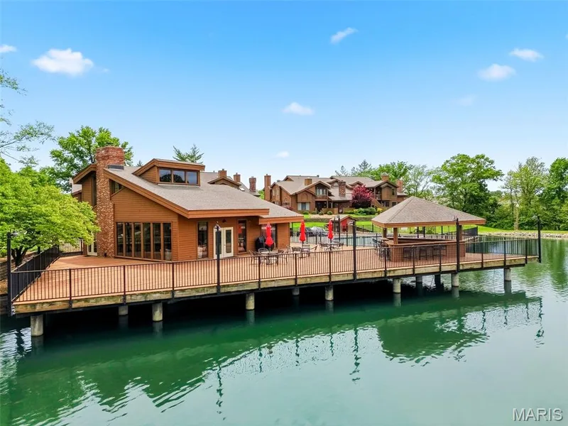 Clubhouse — 704 Hemingway Lane #E, Weldon Spring, MO 63304