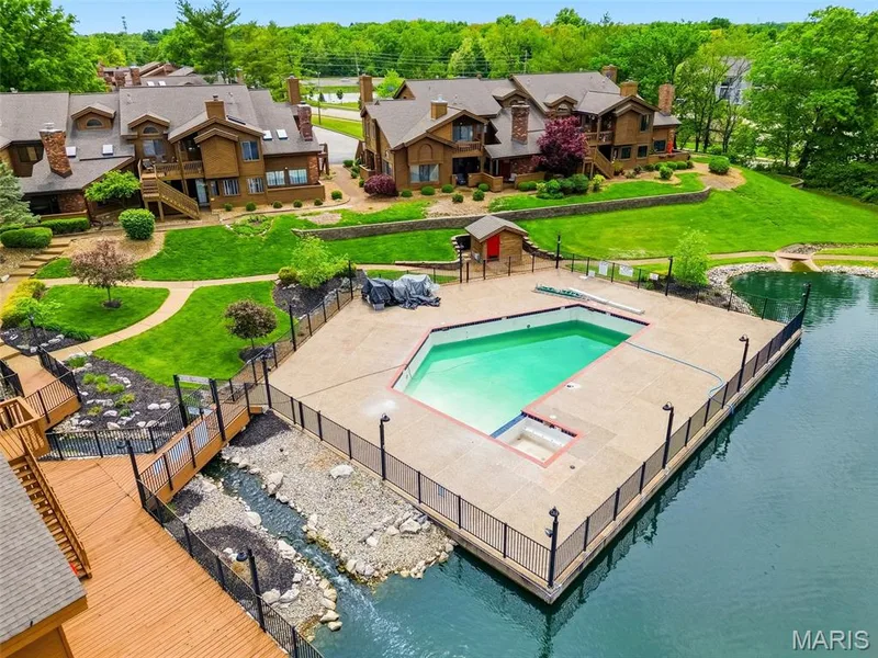704 Hemingway Lane #E, Weldon Spring, MO 63304 — listing photo 52 of 66