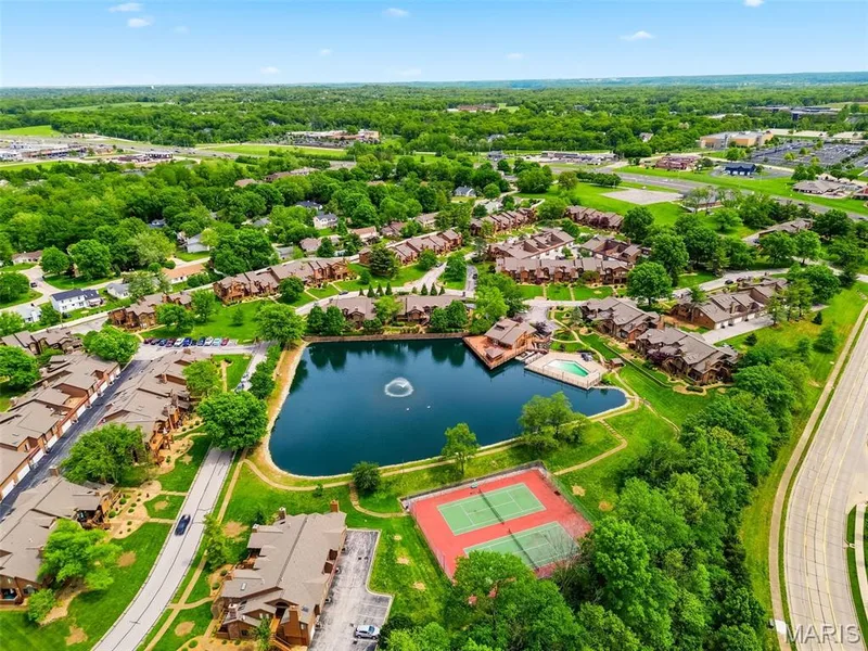 704 Hemingway Lane #E, Weldon Spring, MO 63304 — listing photo 57 of 66