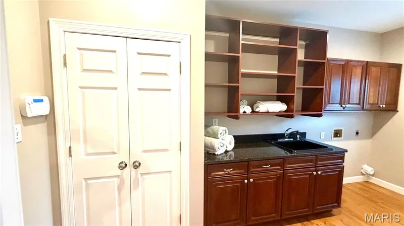 2154 White Lane Drive, Chesterfield, MO 63017 — listing photo 31 of 41