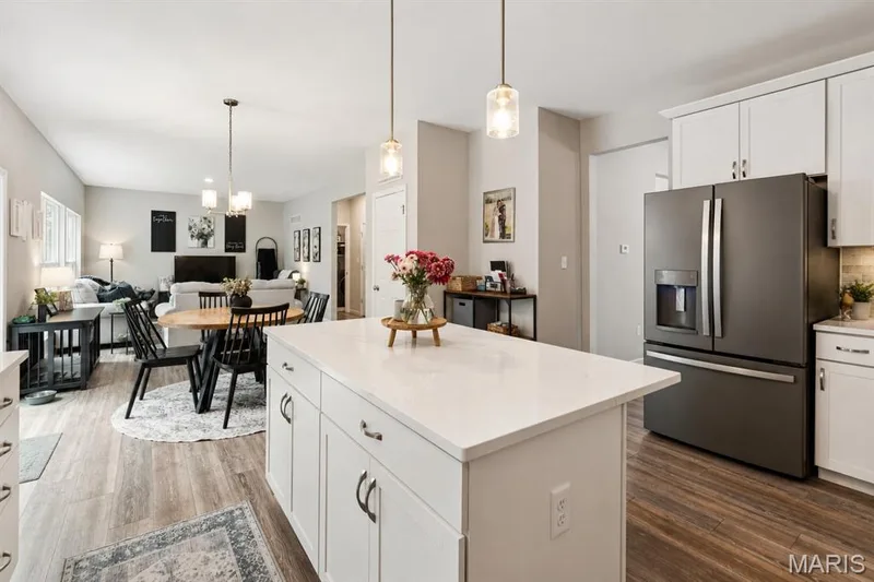 721 Switchgrass Drive, Wentzville, MO 63385 — listing photo 11 of 47