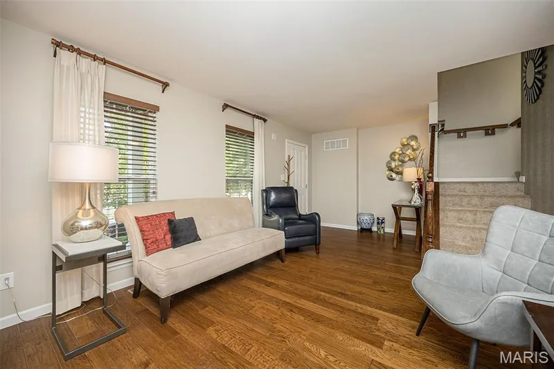 3193 Canal Street, St Charles, MO 63301 — listing photo 8 of 41
