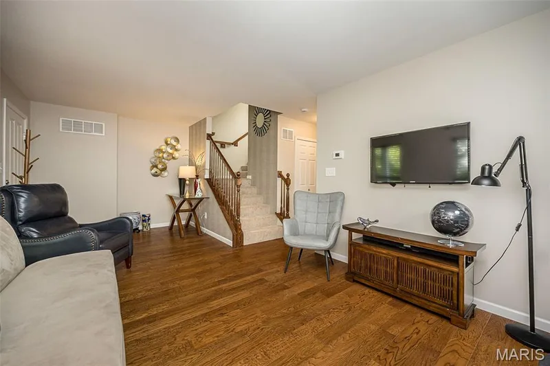 3193 Canal Street, St Charles, MO 63301 — listing photo 9 of 41
