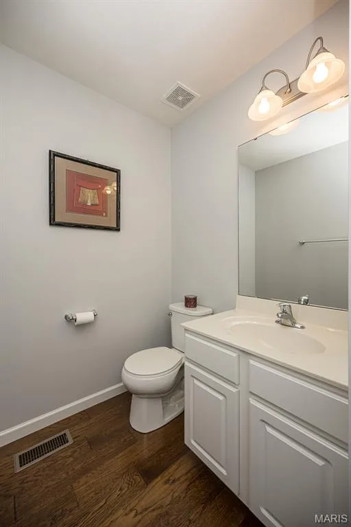 3193 Canal Street, St Charles, MO 63301 — listing photo 12 of 41