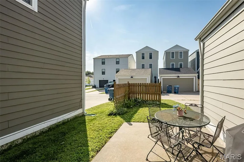 3193 Canal Street, St Charles, MO 63301 — listing photo 35 of 41