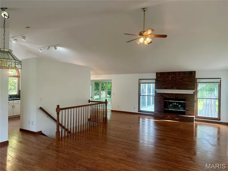 2941 Trapper Trail, Wentzville, MO 63385 — listing photo 10 of 27