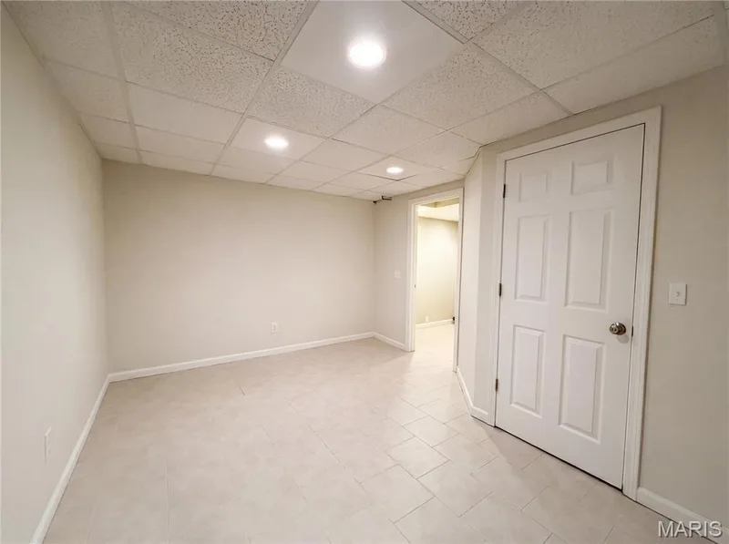 16201 Surfview Court, Grover, MO 63040 — listing photo 18 of 29