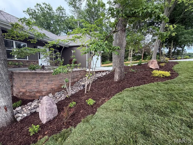 10923 Mahogany Drive, Foristell, MO 63348 — listing photo 8 of 10