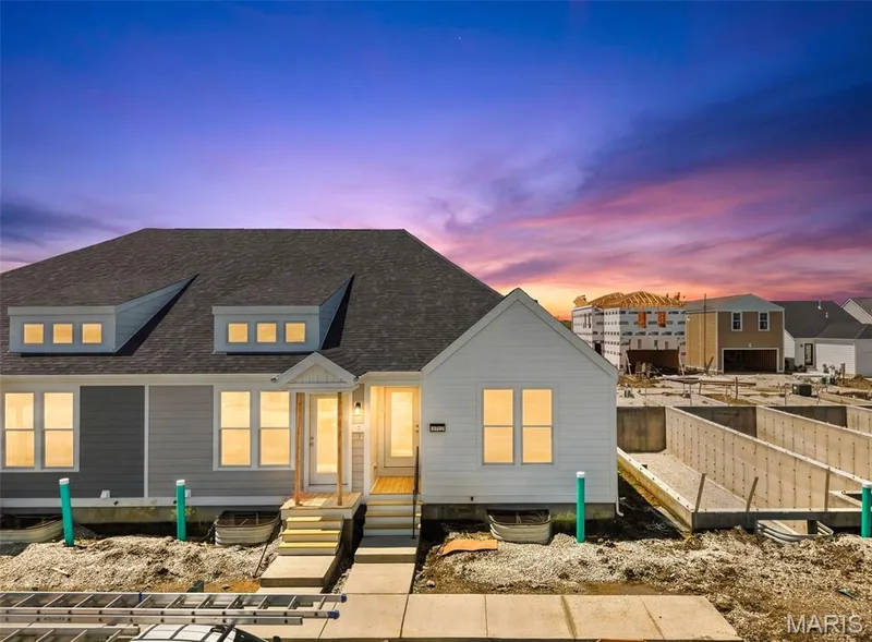 1712 Dyess Street, St Charles, MO — listing photo 1