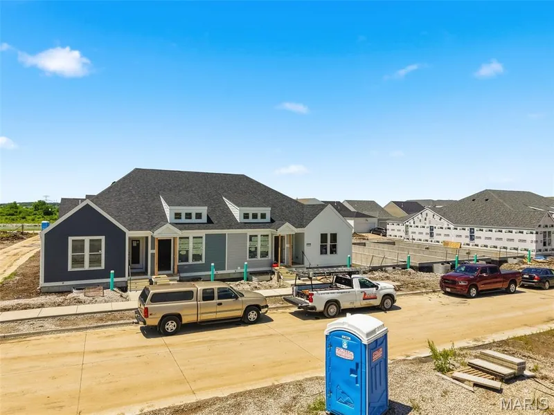 1712 Dyess Street, St Charles, MO 63301 — listing photo 5 of 34