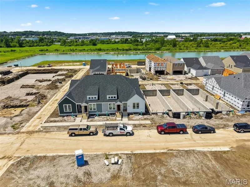 1712 Dyess Street, St Charles, MO 63301 — listing photo 7 of 34