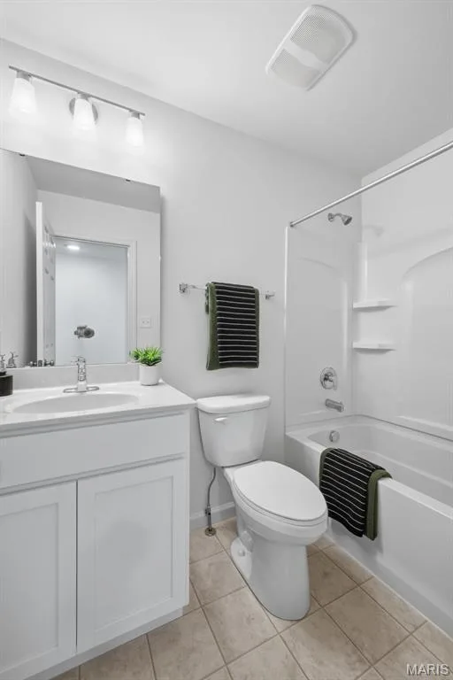 1712 Dyess Street, St Charles, MO 63301 — listing photo 27 of 34