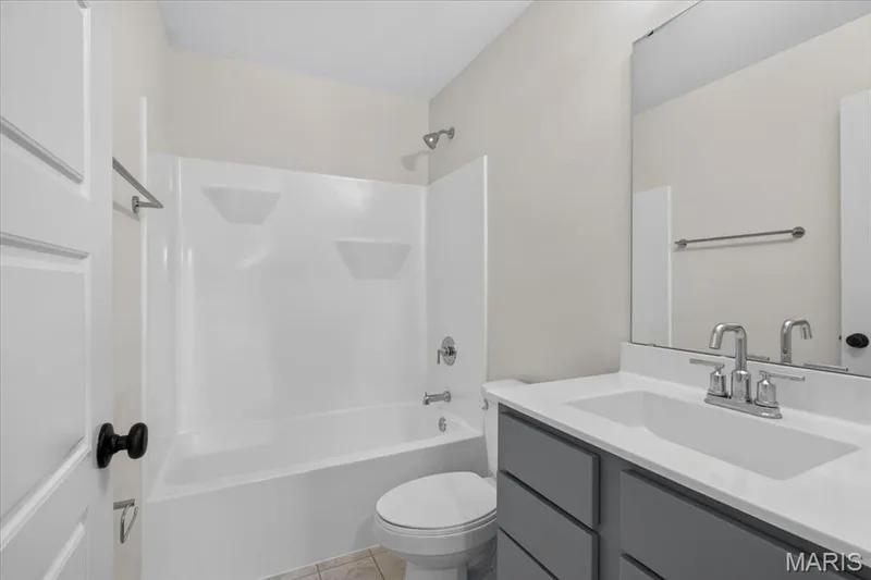 206 Red Cliff Court, Wentzville, MO 63385 — listing photo 11 of 17