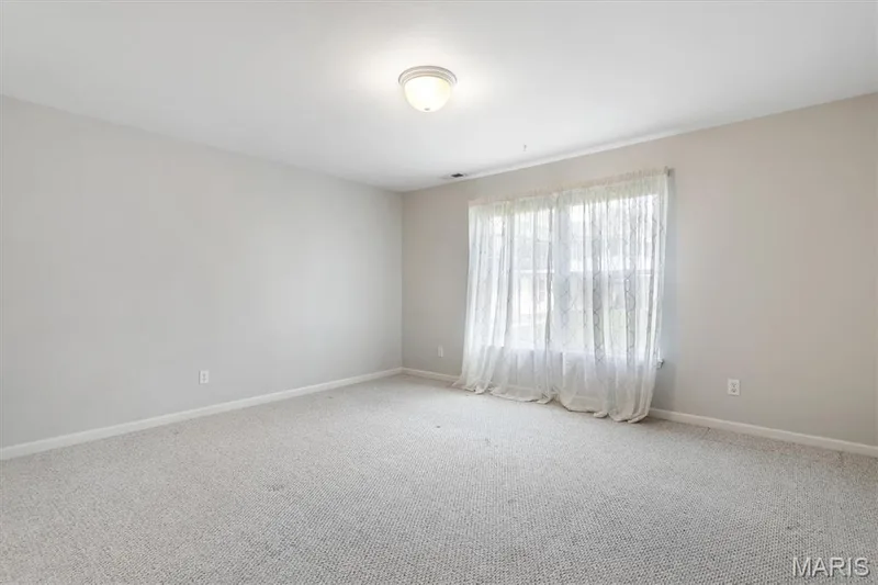 Second bedroom 14x13. — 6 Country Bluff Court, St Charles, MO 63301