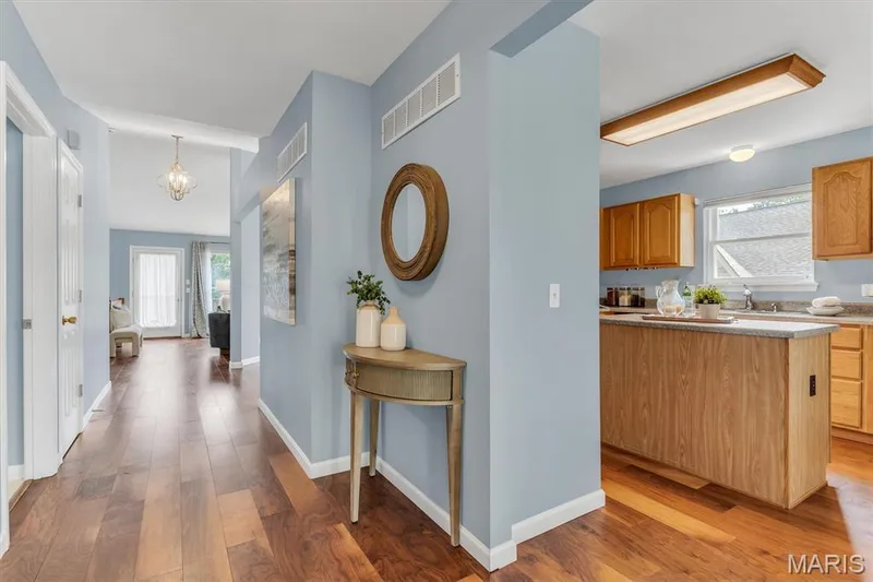 Welcoming entry. — 6 Country Bluff Court, St Charles, MO 63301
