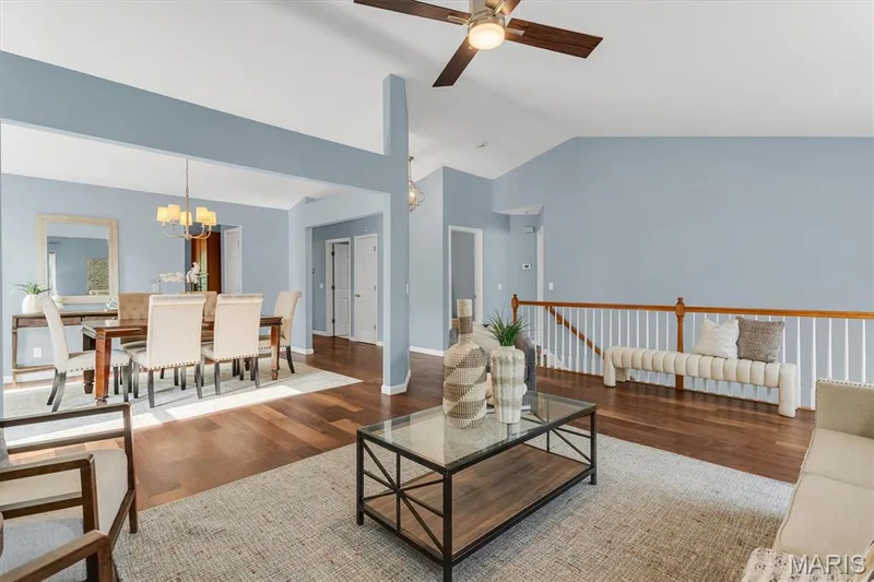 Large, open floor plan with deck to back yard. — 6 Country Bluff Court, St Charles, MO 63301