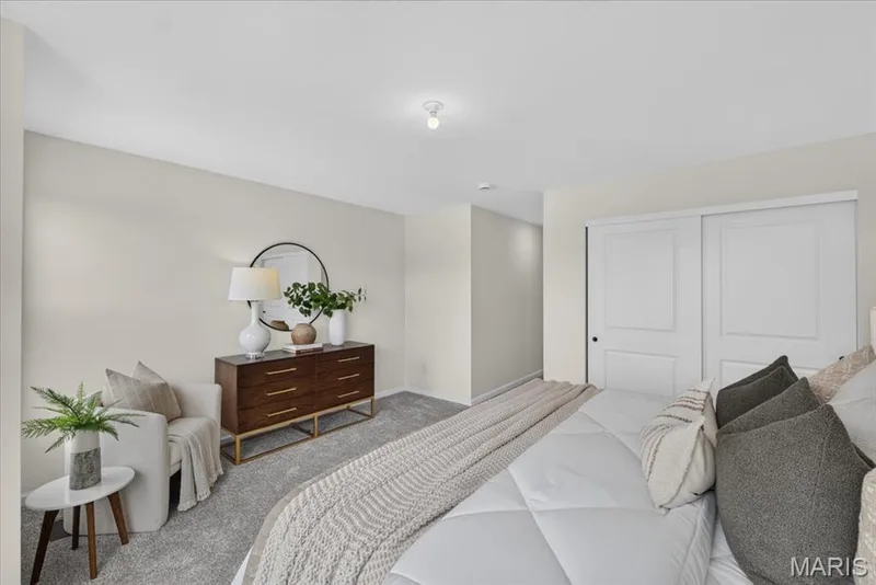 Pictures of a Bristol floor plan.  Some options shown may be optional upgrades — 108 Cottle Creek Way, Cottleville, MO 63304