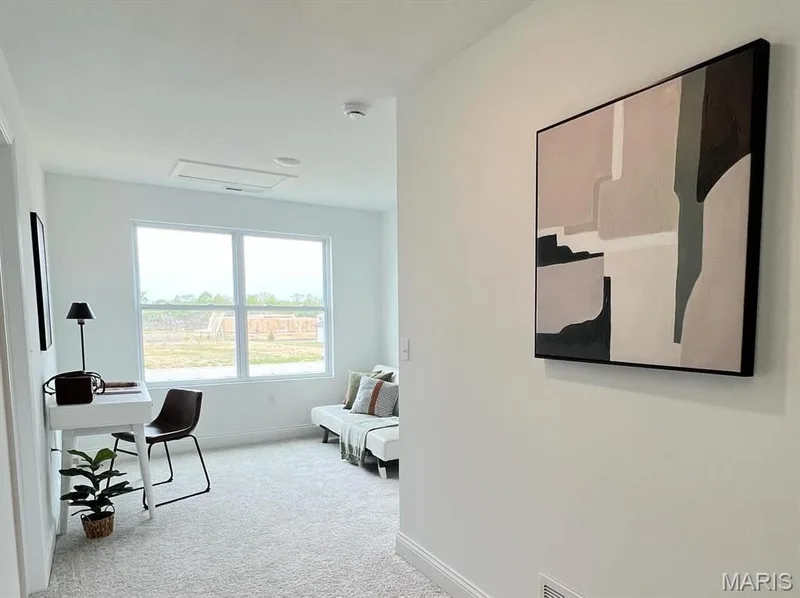Example picture of the Oakdale, some features shown may be optional upgrades. — 1 TBB OAKDALE C @CALEDONIA, O'Fallon, MO 63368